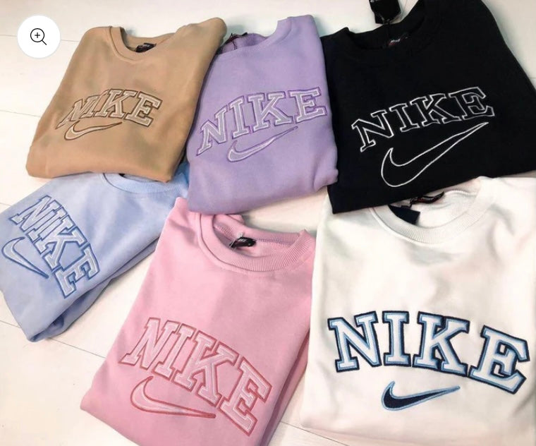 Vintage Nike T shirts printed